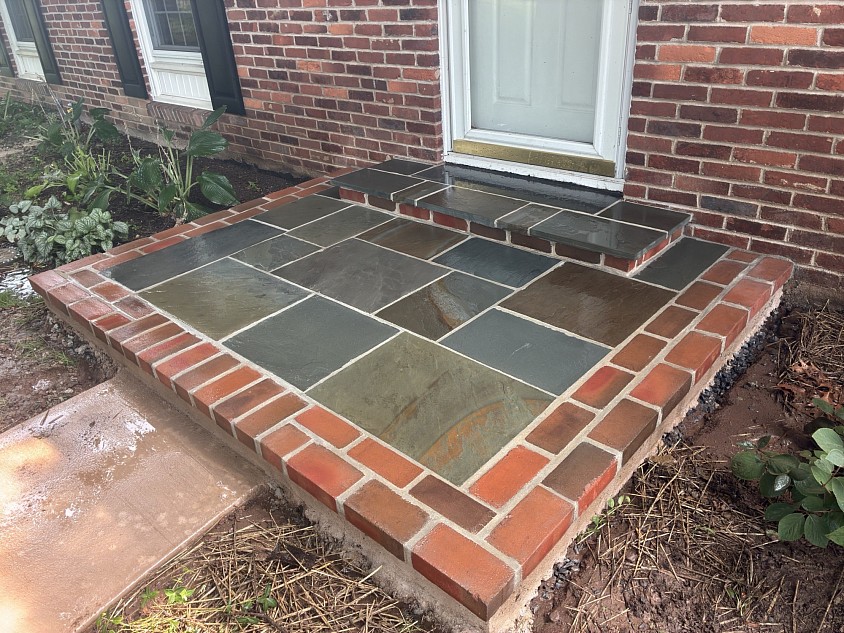 Brick boarder flagstone wet lay